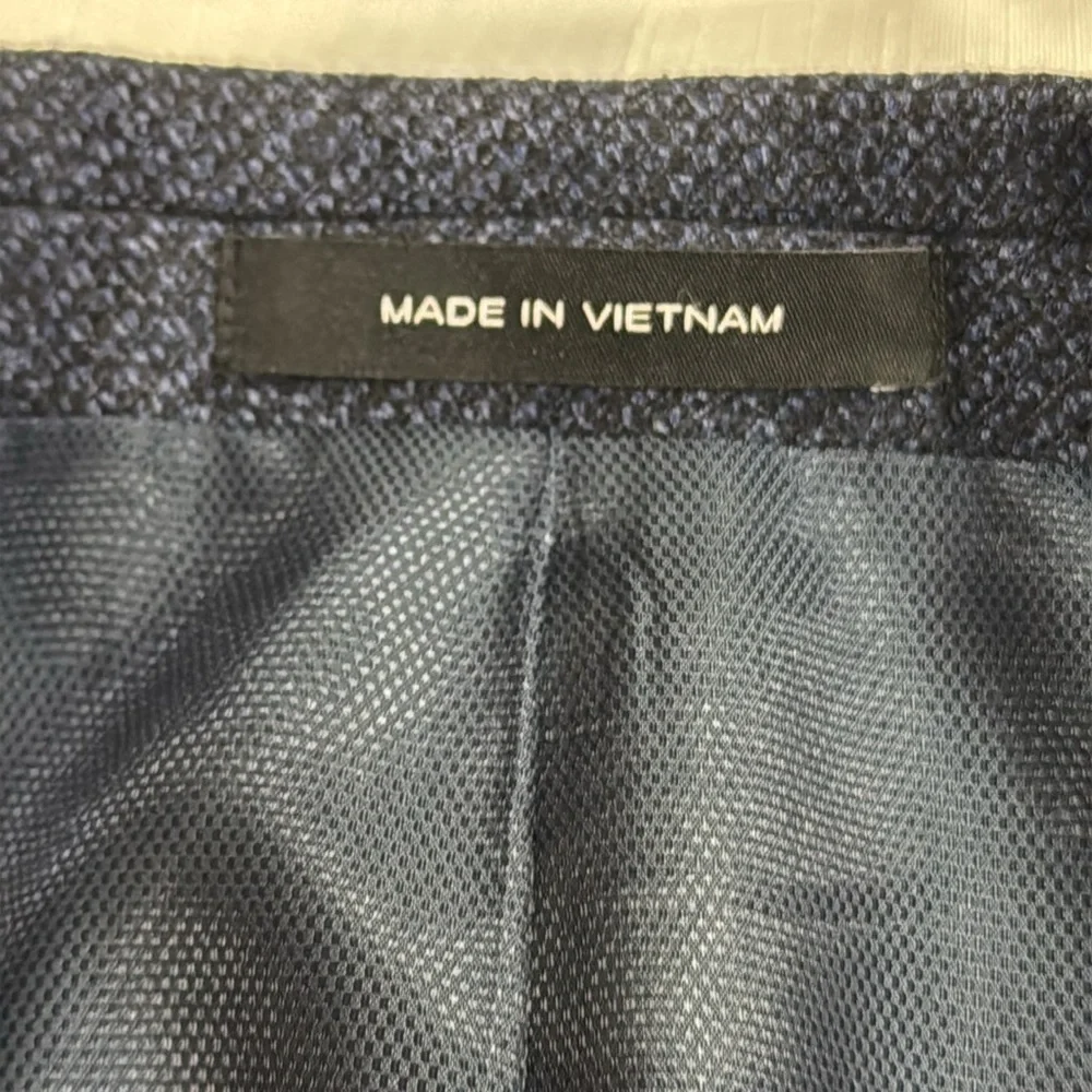(R1) Kenneth Cole Awearness Slim Fit Navy Wool Sport Coat, Size 46 L men’s